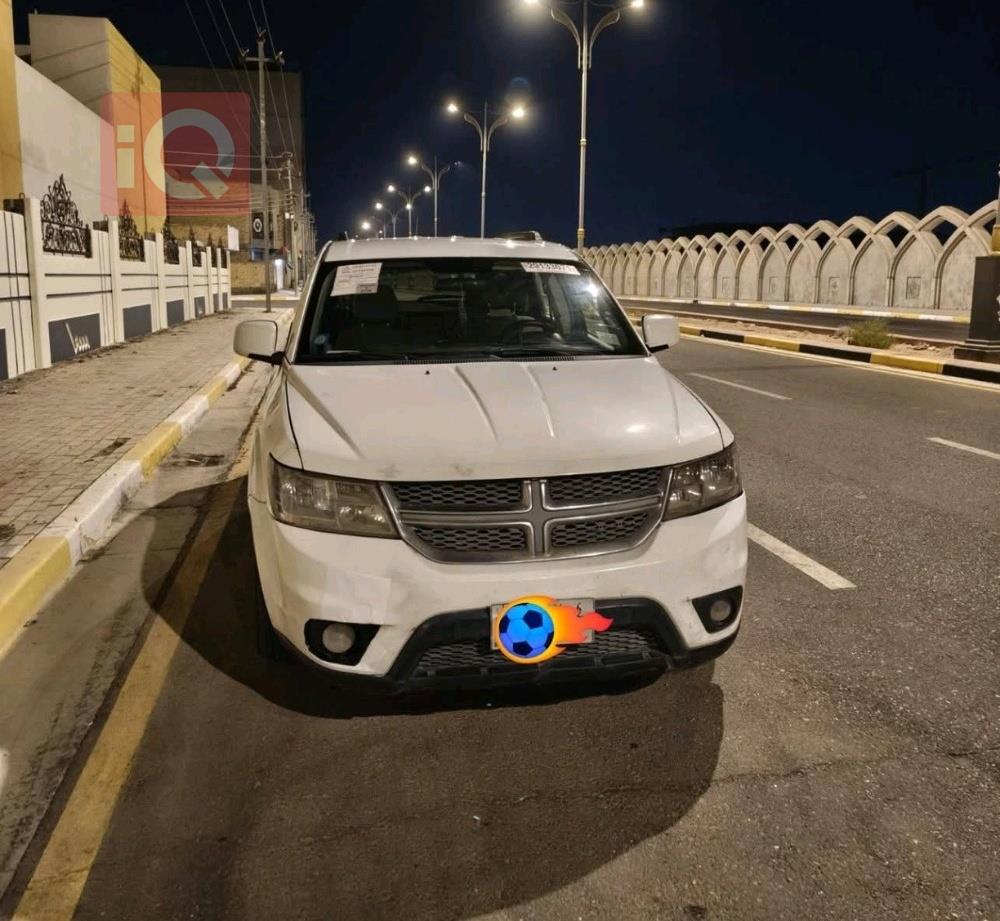 دودج جورني